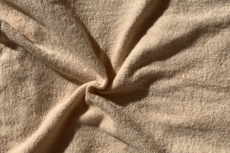 国産綿100%！吸水性・肌触りだけでなく洗濯も快適に。枕カバーに最適な厚みを実現